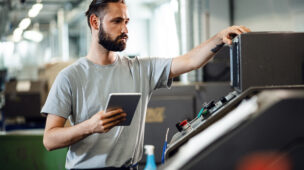 A Digitalização na Ferramentaria: Como o ERP Transforma a Gestão de Produção e Estoque